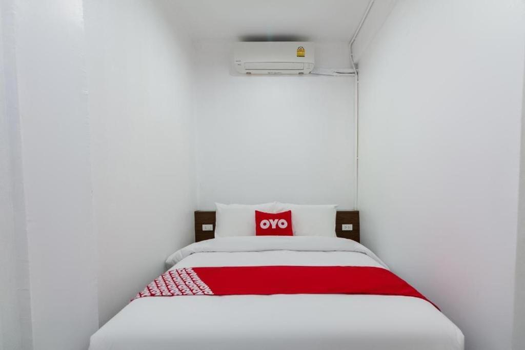 Oyo 75416 Rama3 Sunrise Hostel Bangkok Ngoại thất bức ảnh